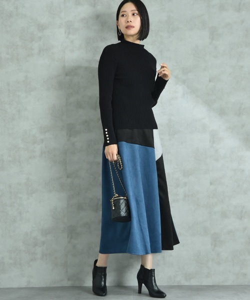 INTERPLANET（インタープラネット）の「変形編み袖口ボタンリブニット（ニット/セーター・レディース・ブルー/レッド/オフホワイト/イエロー/ブラック・LARGE/FREE）」の7枚目の写真