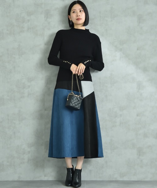 INTERPLANET（インタープラネット）の「変形編み袖口ボタンリブニット（ニット/セーター・レディース・ブルー/レッド/オフホワイト/イエロー/ブラック・LARGE/FREE）」の8枚目の写真