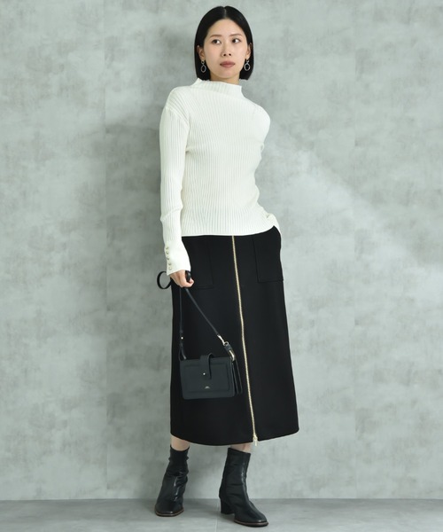 INTERPLANET（インタープラネット）の「変形編み袖口ボタンリブニット（ニット/セーター・レディース・ブルー/レッド/オフホワイト/イエロー/ブラック・LARGE/FREE）」の15枚目の写真