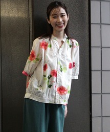 スーパーハッカ　半袖　花柄　ボタニカル　チュニック　ちび襟 スーパーハッカ 半袖 花柄 ボタニカル チュニック ちび襟 - メルカリ