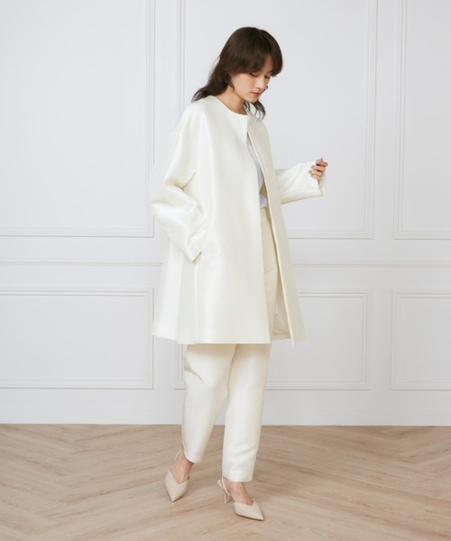 INED(イネド)の「ノーカラーAラインコート《la veille by SUPERIOR CLOSET》【セットアップ対応】(ノーカラーコート・レディース・ネイビー/アイボリー・9号)」の7枚目の写真