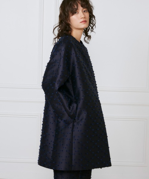 INED(イネド)の「ノーカラーAラインコート《la veille by SUPERIOR CLOSET》【セットアップ対応】(ノーカラーコート・レディース・ネイビー/アイボリー・9号)」の15枚目の写真