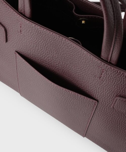 OPAQUE.CLIP（オペークドットクリップ）の「【軽量/2WAY/通勤対応】コメットデザインミドルバッグ（ショルダーバッグ・レディース・アイボリー/ボルドー/ブラック・00）」の9枚目の写真