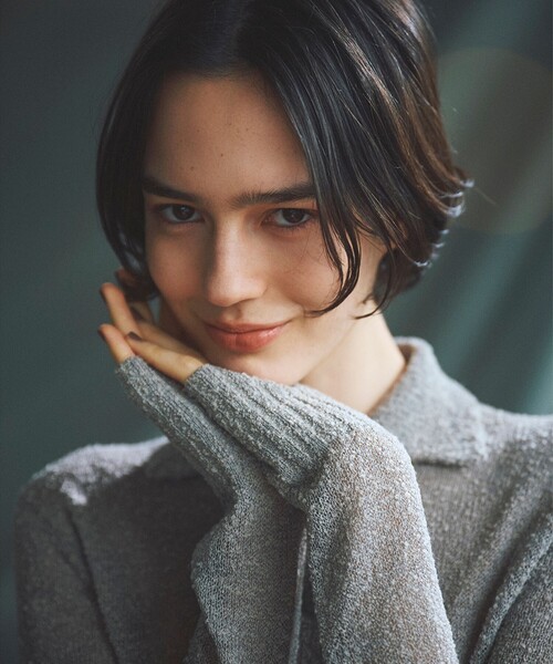 Demi-Luxe BEAMS（デミルクス ビームス）の「【1/9再値下げ】AK+1 / ポロカラーショート カーディガン［手洗い可］（ニット/セーター・レディース・ブラック/ライトグレー・ONE SIZE）」の3枚目の写真