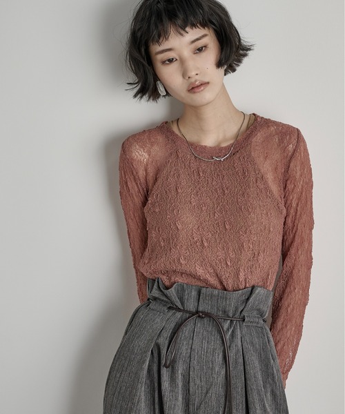 THE YOn（ザヨン）の「ストレッチレースクルーネックPO（Tシャツ/カットソー・レディース・グレイッシュベージュ/ブラック/ピンク/アイボリー・FREE）」の21枚目の写真