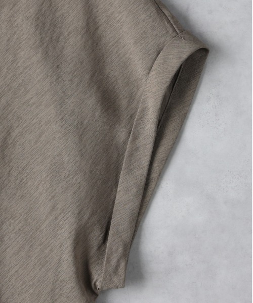 Right-on(ライトオン)の「【HONEYSUCKLE ROSE】タックシアーチュニック(チュニック・レディース・オフホワイト/ブラック/カーキブラウン・M/L)」の10枚目の写真