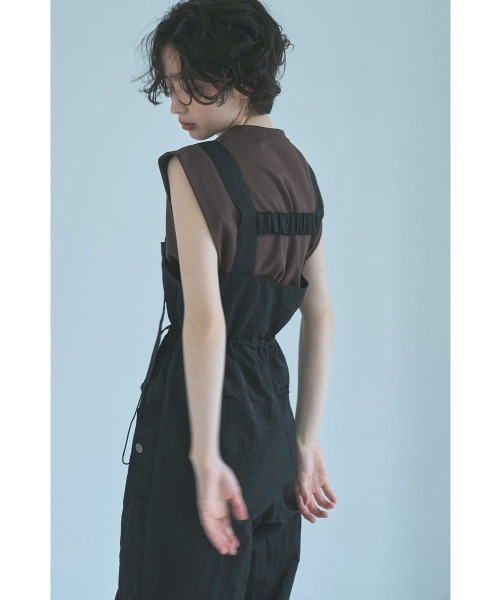 marjour（マージュール）の「NYLON ZIP SALOPETTE（サロペット/オーバーオール・レディース・ブラック/ベージュ・M）」の15枚目の写真