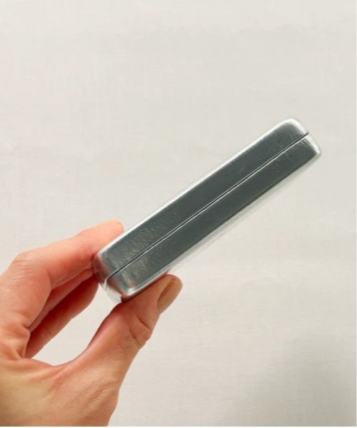 LAZY SUSAN(レイジースーザン)の「マルチJケースPN2 コンパクトミラーL(ポーチ・レディース・ゴールド/シルバー・FREE)」の9枚目の写真