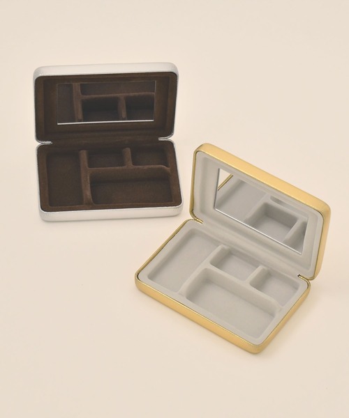 LAZY SUSAN(レイジースーザン)の「マルチJケースPN2 コンパクトミラーL(ポーチ・レディース・ゴールド/シルバー・FREE)」の10枚目の写真