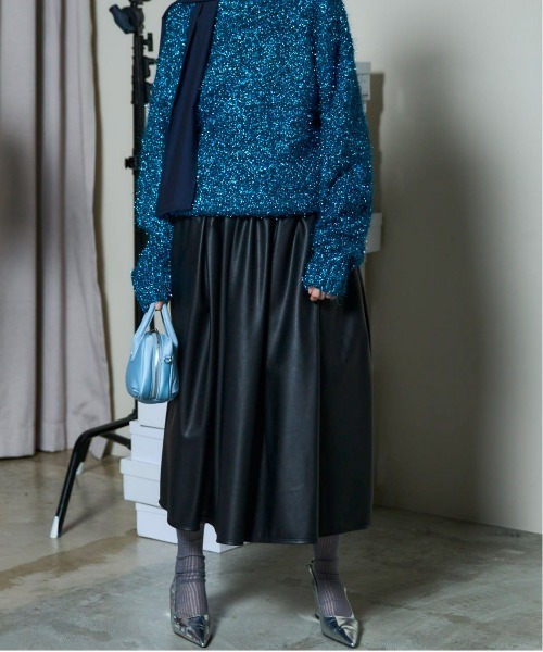 MAISON SPECIAL(メゾンスペシャル)の「Waist Frill Vegan Leather Mid-length Skirt/ウエストフリルヴィーガンレザーミモレスカート(スカート・レディース・ブラウン/ブラック・36/38)」の6枚目の写真