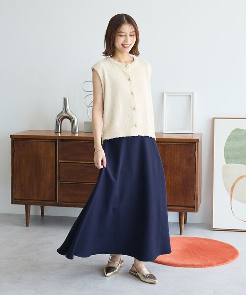 Green　Parks（グリーンパークス）の「ツイード風金釦ニットベスト（ベスト・レディース・アイボリー/ブラック/グレー・FREE）」の20枚目の写真