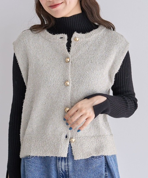Green　Parks（グリーンパークス）の「ツイード風金釦ニットベスト（ベスト・レディース・アイボリー/ブラック/グレー・FREE）」の3枚目の写真
