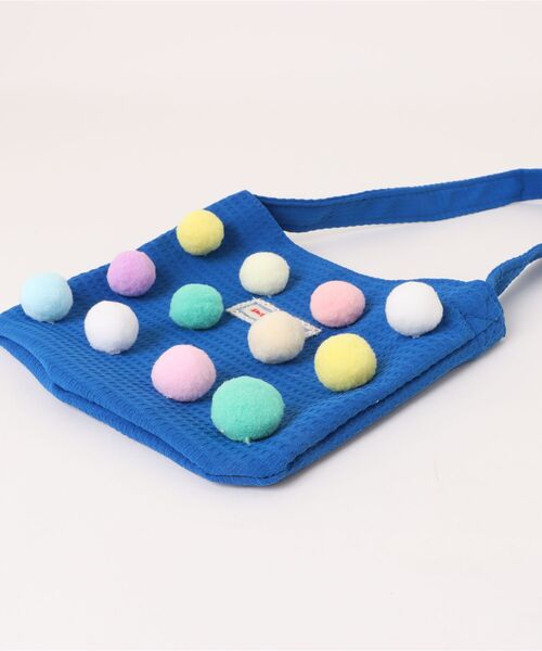 aimoha(アイモハ)の「【-aimoha-KIDS-】キッズ カラフルぽんぽんショルダーバッグ(ショルダーバッグ・キッズ・ベージュ/イエロー/ブルー・FREE)」の5枚目の写真