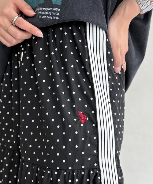 U.S. POLO ASSN.（ユーエスポロアッスン）の「ティアードスカート（スカート・レディース・アイボリー/ブラック/ネイビー/ブラウン系その他/グレー系その他/ブルー系その他/ブラック系その他/ベージュ系その他/ダークブルー/ベージュ系その他2/ブルー系その他2/ブラック系その他2/サックスブルー・FREE/PS）」の21枚目の写真