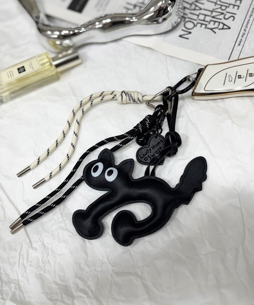 NOLITA LABORATORY(ノリータラボラトリー)の「【 NOLITA / ノリータ 】 ブラックキャット バッグチャーム/キーホルダー/猫モチーフ/個性派デザイン(チャーム・レディース・ブラック/ホワイト・FREE)」の4枚目の写真