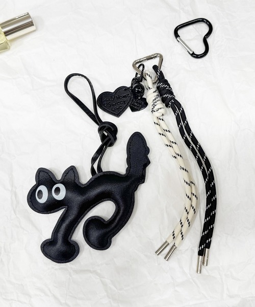 NOLITA LABORATORY(ノリータラボラトリー)の「【 NOLITA / ノリータ 】 ブラックキャット バッグチャーム/キーホルダー/猫モチーフ/個性派デザイン(チャーム・レディース・ブラック/ホワイト・FREE)」の8枚目の写真