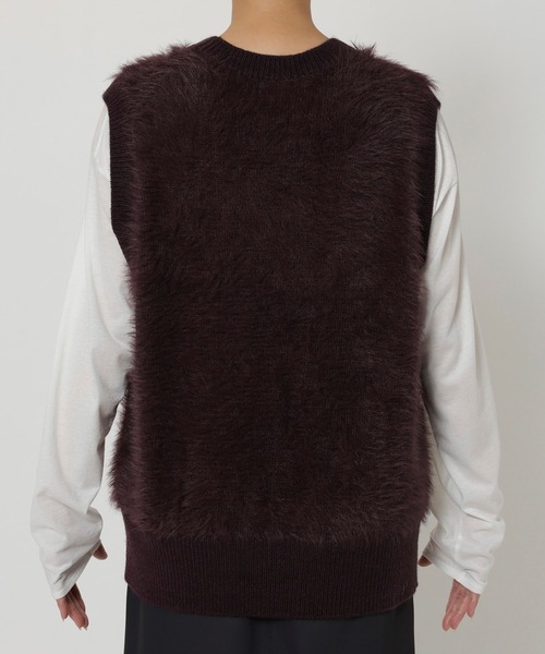 BABYLONE（バビロン）の「ロングシャギーベスト（ベスト・レディース・ブラック/オフホワイト/ボルドー・フリー）」の6枚目の写真