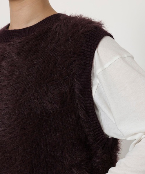 BABYLONE（バビロン）の「ロングシャギーベスト（ベスト・レディース・ブラック/オフホワイト/ボルドー・フリー）」の9枚目の写真