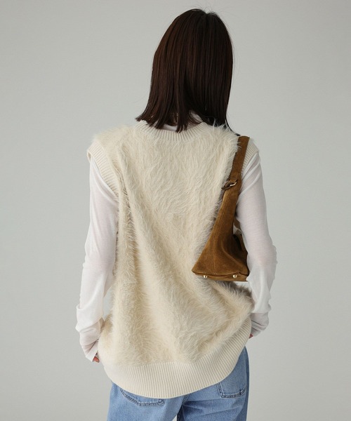 BABYLONE（バビロン）の「ロングシャギーベスト（ベスト・レディース・ブラック/オフホワイト/ボルドー・フリー）」の16枚目の写真