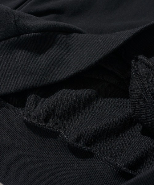 1piu1uguale3 RELAX（ウノピュウノウグァーレトレリラックス）の「【1PIU1UGUALE3 RELAX】ラインストーンカフス スウェットクルーネックプルオーバー（スウェット・メンズ・ベージュ/ブラック/グレー・X-LARGE/LARGE/MEDIUM）」の15枚目の写真