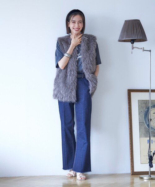 Remind me and forever（リマインドミーアンドフォーエバー）の「【nane】ピグメント加工ロゴTシャツ（Tシャツ/カットソー・レディース・ネイビー/レッド/チャコールグレー・FREE）」の8枚目の写真