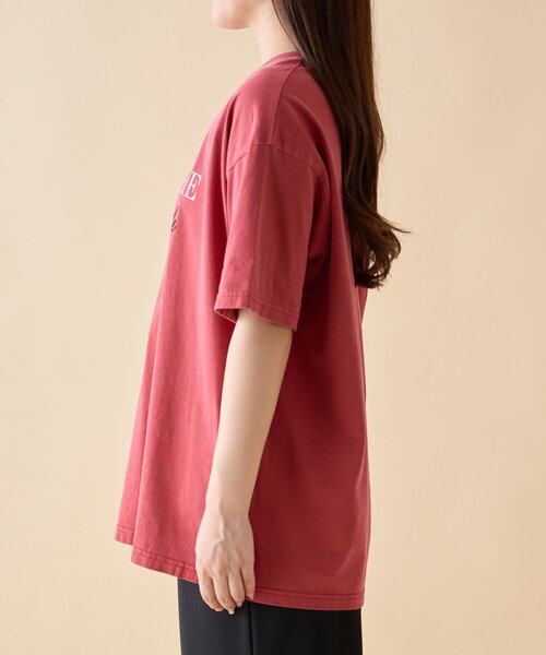 Remind me and forever（リマインドミーアンドフォーエバー）の「【nane】ピグメント加工ロゴTシャツ（Tシャツ/カットソー・レディース・ネイビー/レッド/チャコールグレー・FREE）」の16枚目の写真