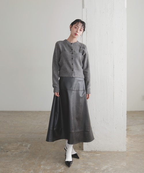 LIAN（リアン）の「ビスチェセットニットカーディガン（ニット/セーター・レディース・ブラック/ブラウン/チャコールグレー/アイボリー・FREE）」の18枚目の写真