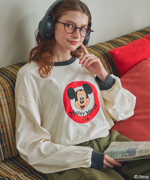 Disney(ディズニー)の「【Disney】別注 Mickey&Friends ミッキー&フレンズ アソートデザイン リンガー長袖Tシャツ(Tシャツ/カットソー・レディース・ネイビー/スミクロ/ブラック系/ネイビー系1/ネイビー系/チャコールグレー・FREE)」の2枚目の写真