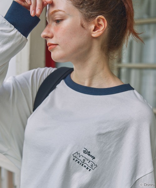 Disney(ディズニー)の「【Disney】別注 Mickey&Friends ミッキー&フレンズ アソートデザイン リンガー長袖Tシャツ(Tシャツ/カットソー・レディース・ネイビー/スミクロ/ブラック系/ネイビー系1/ネイビー系/チャコールグレー・FREE)」の22枚目の写真