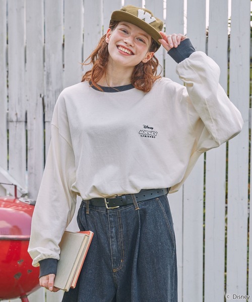 Disney(ディズニー)の「【Disney】別注 Mickey&Friends ミッキー&フレンズ アソートデザイン リンガー長袖Tシャツ(Tシャツ/カットソー・レディース・ネイビー/スミクロ/ブラック系/ネイビー系1/ネイビー系/チャコールグレー・FREE)」の12枚目の写真