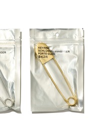 GEORGE'S（ジョージズ）の「ビッグピン（キーホルダー）」