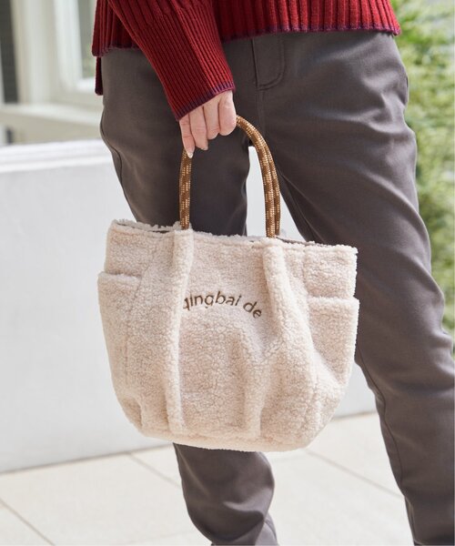 ikka（イッカ）の「【軽量】ボアロゴイリミニトート（トートバッグ・レディース・ブラック/ブラウン/オフホワイト/モカ・FREE）」の2枚目の写真