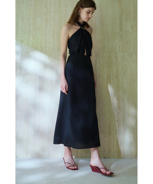 Estella.K(エステラケー)の「Agrigento Dress ホルターリングロングドレス(ワンピース・レディース・ブラック/ブラウン/ライトベージュ・FREE)」の5枚目の写真
