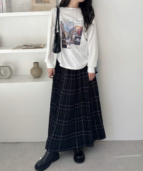 A.D.C.L.（エーディーシーエル）の「背面 デニム切替 プリント ビッグTシャツ（Tシャツ/カットソー・レディース・チャコールグレー/オフホワイト・M/L）」の15枚目の写真