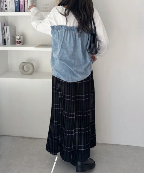 A.D.C.L.（エーディーシーエル）の「背面 デニム切替 プリント ビッグTシャツ（Tシャツ/カットソー・レディース・チャコールグレー/オフホワイト・M/L）」の12枚目の写真