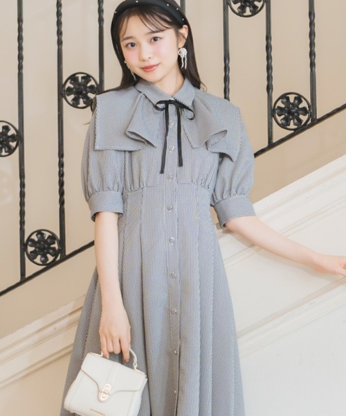 WILLSELECTION(ウィルセレクション)の「スクエアラッフルシャツワンピース(ワンピース・レディース・ブラック系その他/チャコールグレー/ピンク・FREE)」の4枚目の写真