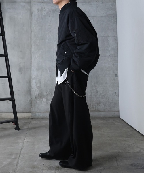 Confirm(コンファーム)の「AW ヴィンテージスモークウォッシュ柄 アブストラクト柄 ダブルジップ MA-1 中綿ブルゾン ビッグシルエット メンズ レディース ユニセックス 【Confirm】(ダウンジャケット/コート・メンズ・ブラック/ホワイト系/グレー系・L/M)」の12枚目の写真