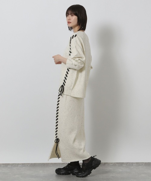 LAKOLE(ラコレ)の「ハンドステッチニットスカート / 587910(スカート・レディース・グレー/ブルー/アイボリー/モカ・FREE)」の15枚目の写真