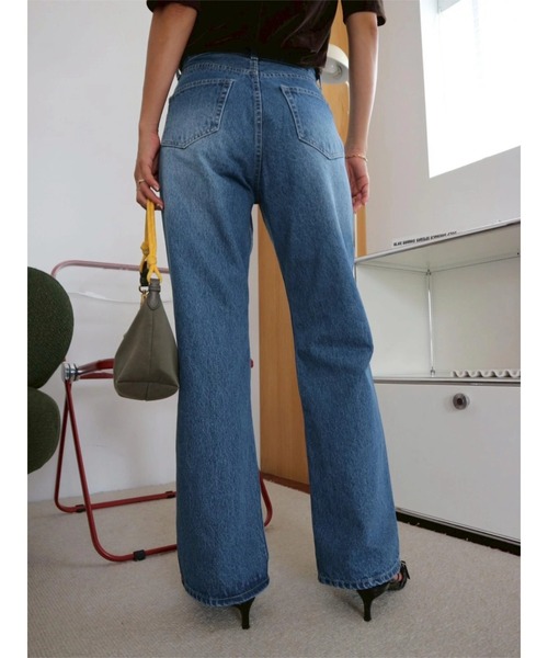 TRUNC（トランクエイティーエイト）の「Semi Flared DenimⅡ（デニムパンツ・レディース・ネイビー・SMALL/MEDIUM）」の19枚目の写真
