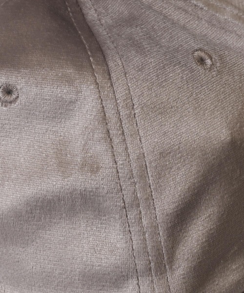 coca（coca）（コカ）の「【WEB限定セール】ベロアリボンキャップ（キャップ・レディース・グレイッシュベージュ/ブラック・ONE SIZE）」の15枚目の写真