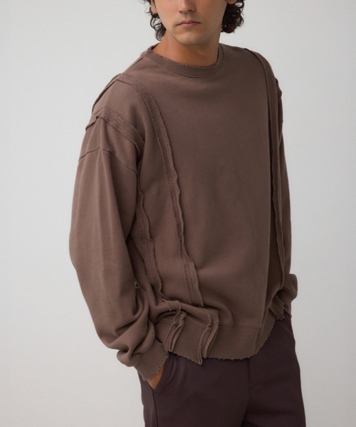 AZUL by moussy（アズールバイマウジー）の「ステップヘムヘビースウェット（スウェット・メンズ・スモークピンク/ダークブラウン/ライトブラック・MEDIUM/LARGE）」の3枚目の写真