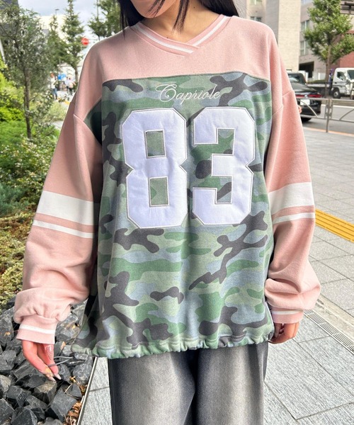 repipi armario(レピピ アルマリオ)の「フットボールルーズスウェット(スウェット・キッズ・ブラック×ホワイト/ホワイト×ネイビー/カモフラージュ・MEDIUM/SMALL/LARGE)」の1枚目の写真