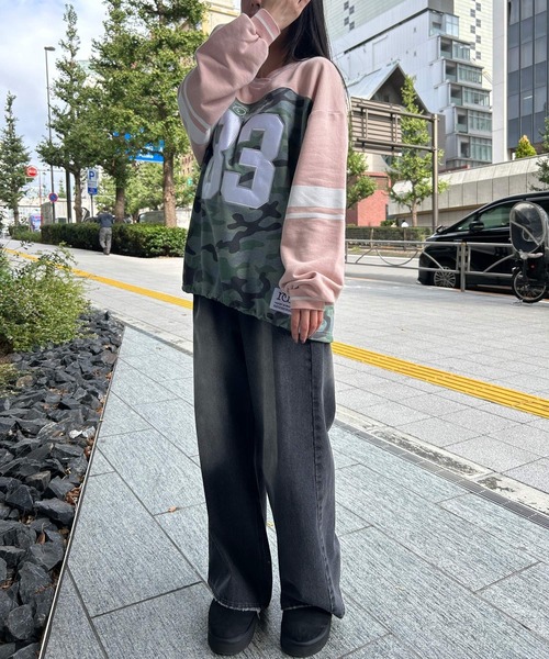 repipi armario(レピピ アルマリオ)の「フットボールルーズスウェット(スウェット・キッズ・ブラック×ホワイト/ホワイト×ネイビー/カモフラージュ・MEDIUM/SMALL/LARGE)」の7枚目の写真