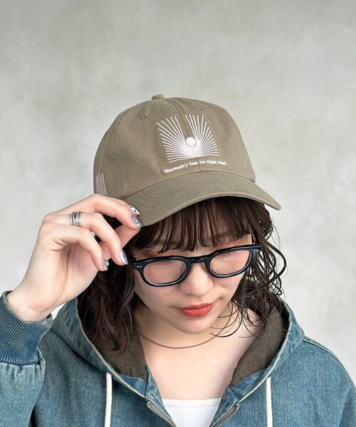 CPCM（シーピーシーエム）の「アソートカラーロゴキャップ（キャップ・レディース・ブラック/ブラウン/ネイビー/レッド/カーキ・FREE）」の4枚目の写真