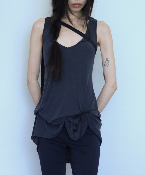 EDIT. FOR LULU（エディットフォールル）の「【chiyagi/キヤギ】スリーブレスドレストップ（ワンピース・レディース・ブラック/チャコールグレー・FREE）」の4枚目の写真