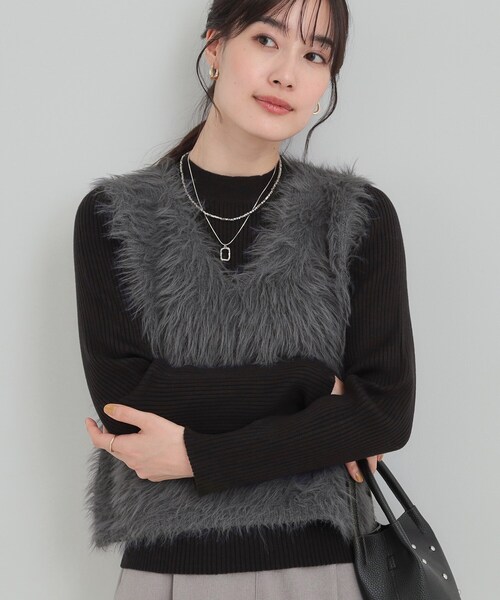 DRESKIP(ドレスキップ)の「【高レビュー/2点セット】着るだけでコーデが決まる フェザーニットベスト×リブニット(その他トップス・レディース・チャコールグレー/ナチュラル/ブラウン系/アイボリー・04/03/02/01)」の2枚目の写真