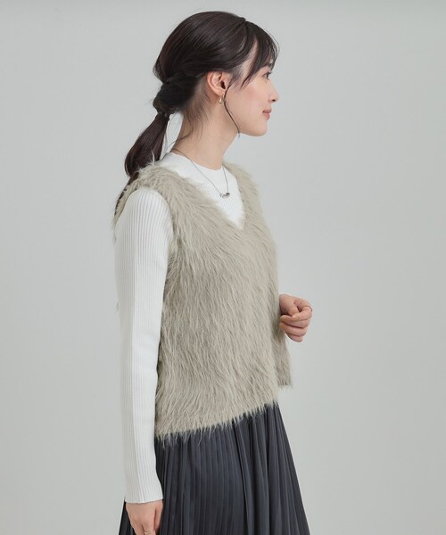 DRESKIP(ドレスキップ)の「【高レビュー/2点セット】着るだけでコーデが決まる フェザーニットベスト×リブニット(その他トップス・レディース・チャコールグレー/ナチュラル/ブラウン系/アイボリー・04/03/02/01)」の19枚目の写真