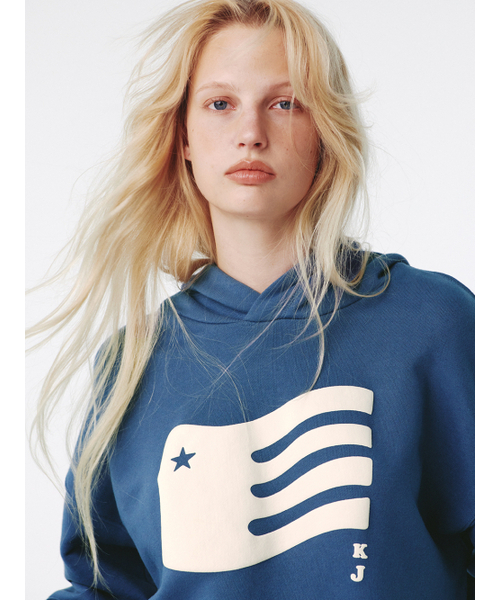 Kijun（キジュン）の「Flag Hoodie UNISEX Dusty Blue（パーカー・レディース・その他・SMALL）」の8枚目の写真