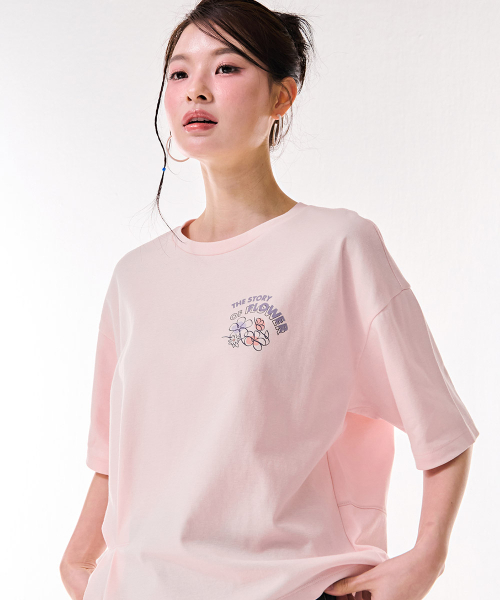 CHASECULT(チェイスカルト)の「レディース裾デザイン変形半袖Tシャツ-DBRG5879D0P(Tシャツ/カットソー・レディース・PINK・85/90)」の2枚目の写真