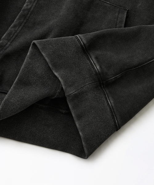 OUTSTANDING(アウトスタンディング)の「AUTHENTIC COMFORT HOOD SWEAT_VINTAGE CHARCOAL(パーカー・メンズ・その他・MEDIUM/LARGE/X-LARGE)」の7枚目の写真